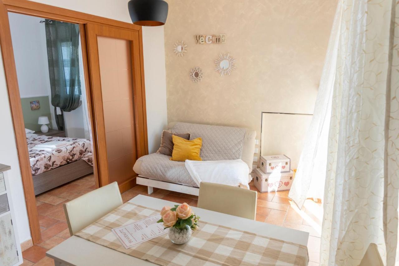 Leto'S Apartment In Sanremo - Parking & Garden エクステリア 写真