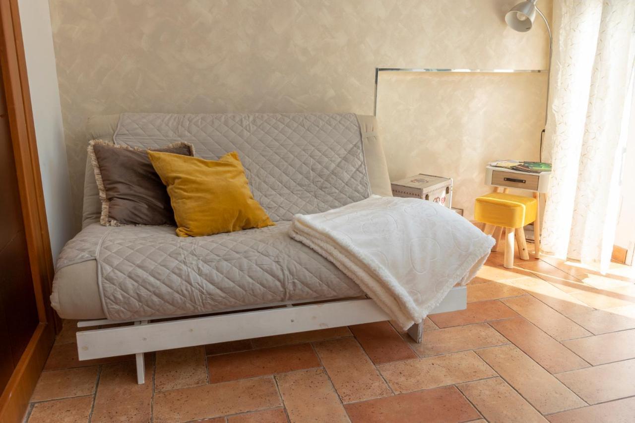 Leto'S Apartment In Sanremo - Parking & Garden エクステリア 写真