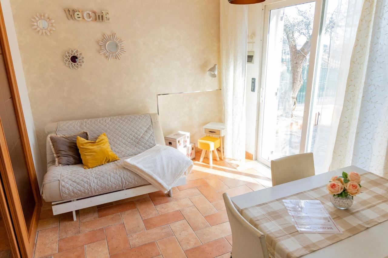 Leto'S Apartment In Sanremo - Parking & Garden エクステリア 写真
